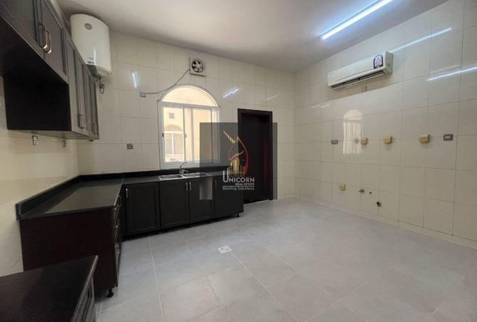 992382 - Property Image 3