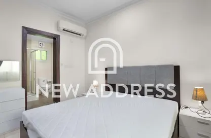 Apartment - 1 Bedroom - 2 Bathrooms for rent in Umm Ghwailina Comm - Umm Ghuwalina - Umm Ghuwailina - Doha