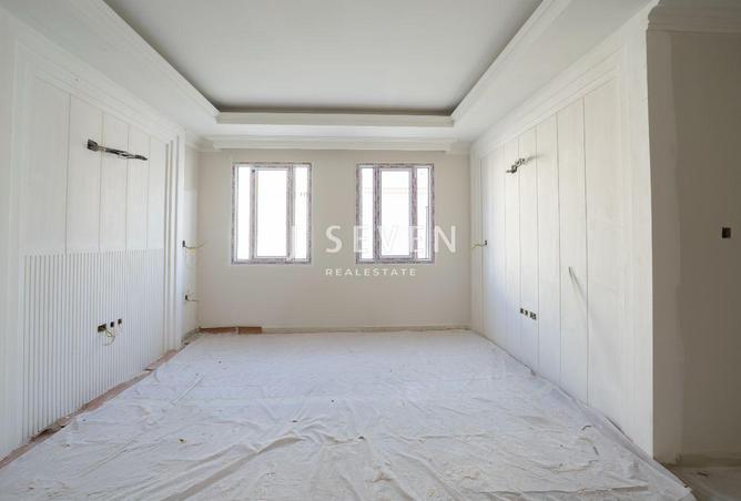 966166 - Property Image 3