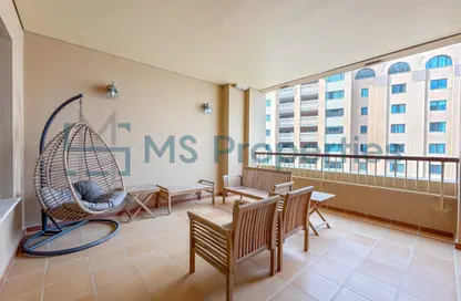 شقة - 2 غرف نوم - 3 حمامات للايجار في طريق بورتو الشرقي - بورتو أرابيا - جزيرة اللؤلؤة - الدوحة