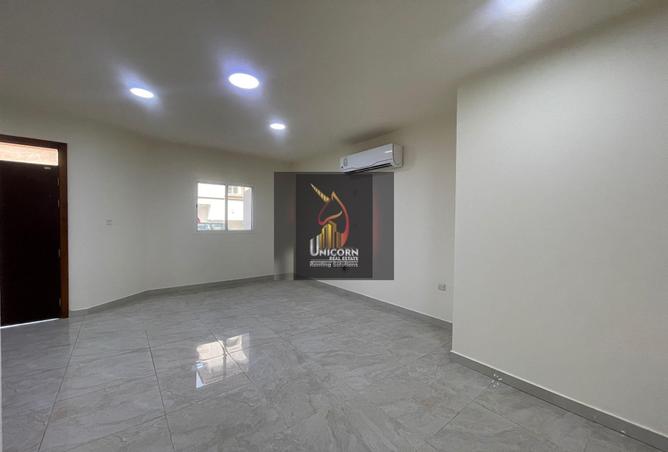 935237 - Property Image 3