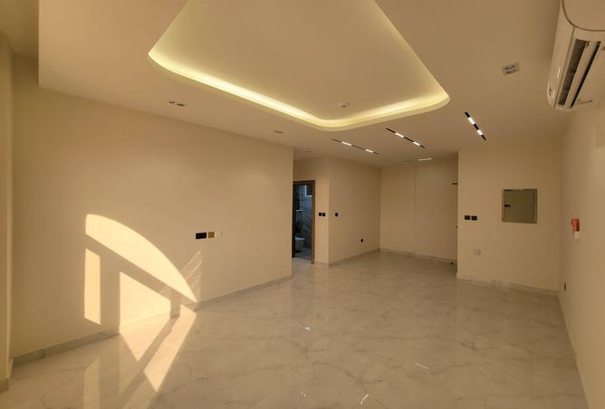 995012 - Property Image 3