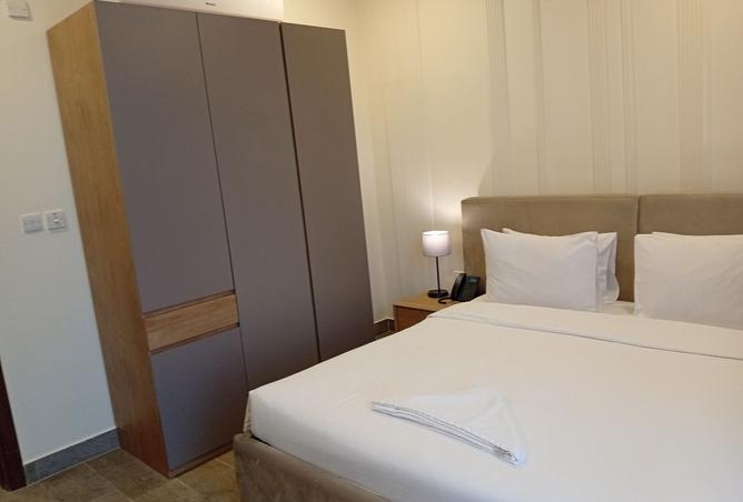 986302 - Property Image 3