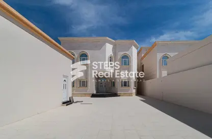 Villa for sale in Izghawa - Izghawa - Doha