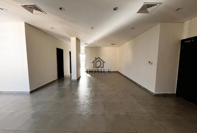 977754 - Property Image 3