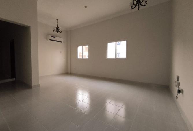 1008870 - Property Image 2