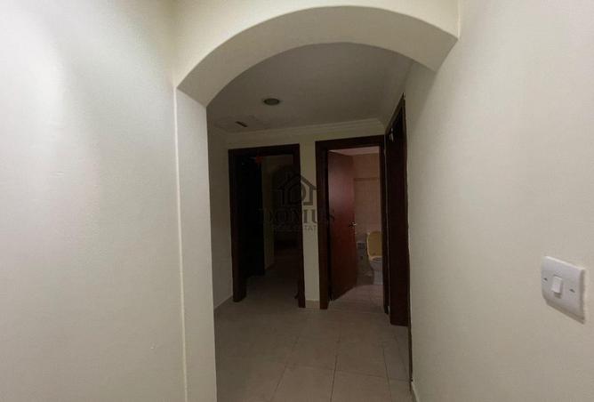 909617 - Property Image 3