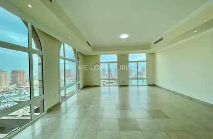 Penthouse - 4 Bedrooms - 5 Bathrooms for sale in West Porto Drive - Porto Arabia - The Pearl Island - Doha