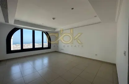 صورة لـ غرفة فارغة شقة - 2 غرف نوم - 3 حمامات للايجار في طريق بورتو الشرقي - بورتو أرابيا - جزيرة اللؤلؤة - الدوحة ، صورة رقم 1