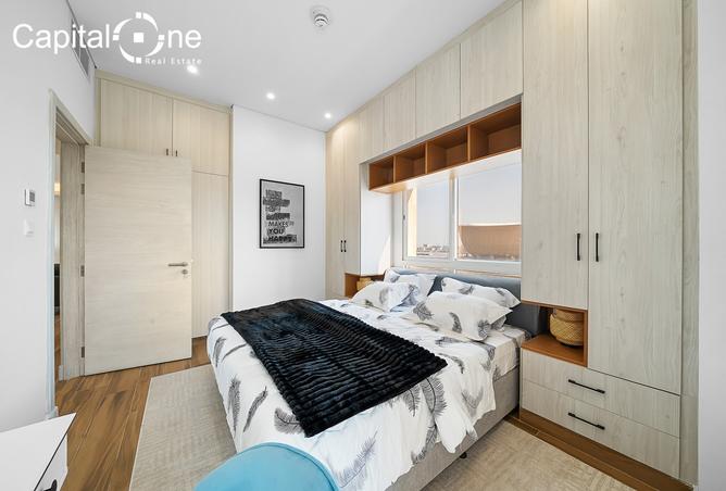 987567 - Property Image 3