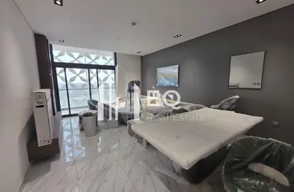 شقة - غرفة نوم - 2 حمامات للايجار في عرض البوليفارد - مدينة الياسمين - الوسيل