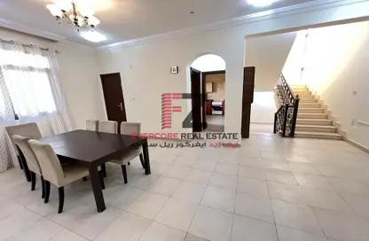 Dining Room image for: Villa - 6 Bedrooms - 6 Bathrooms for rent in Bu Hamour Street - Abu Hamour - Doha, Image 1