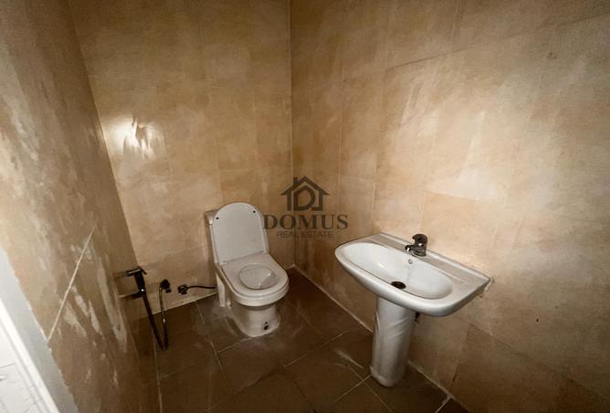 937805 - Property Image 3