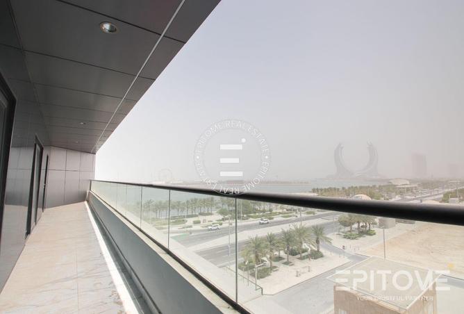 915355 - Property Image 3