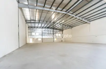 Warehouse - Studio - 1 Bathroom for rent in East Industrial Street - Birkat Al Awamer - Al Wakra