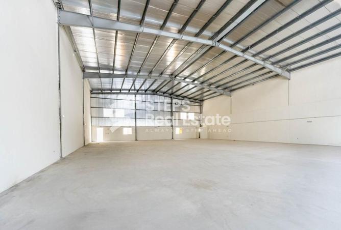 989999 - Property Main Image