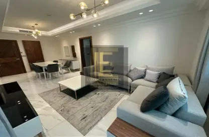 Apartment - 2 Bedrooms - 2 Bathrooms for rent in Giardino Villas - The Pearl Island - Doha
