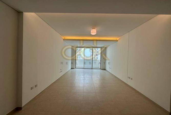 934063 - Property Image 2