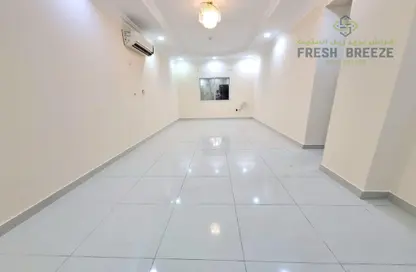 شقة - 2 غرف نوم - 2 حمامات للايجار في نجمة - الدوحة