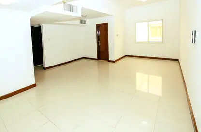 Apartment - 2 Bedrooms - 2 Bathrooms for rent in Najma - Doha