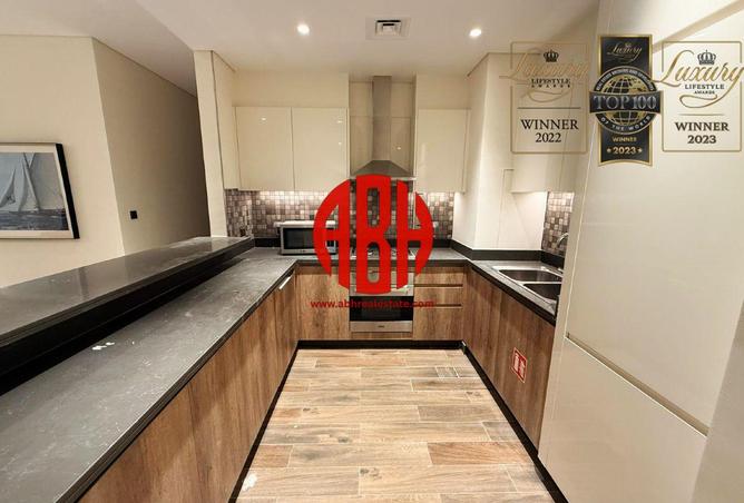 944542 - Property Image 3