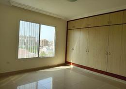 صورةغرفة- غرفة النوم لـ: شقة - 3 غرف نوم - 3 حمامات للكراء في شارع النصر - النصر - الدوحة, صورة 1