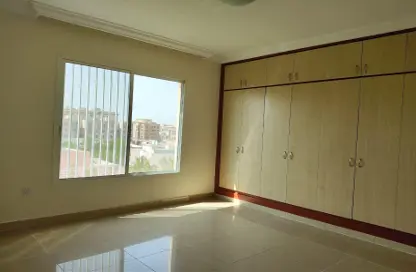 Room / Bedroom image for: Apartment - 3 Bedrooms - 3 Bathrooms for rent in Al Nasr Street - Al Nasr - Doha, Image 1