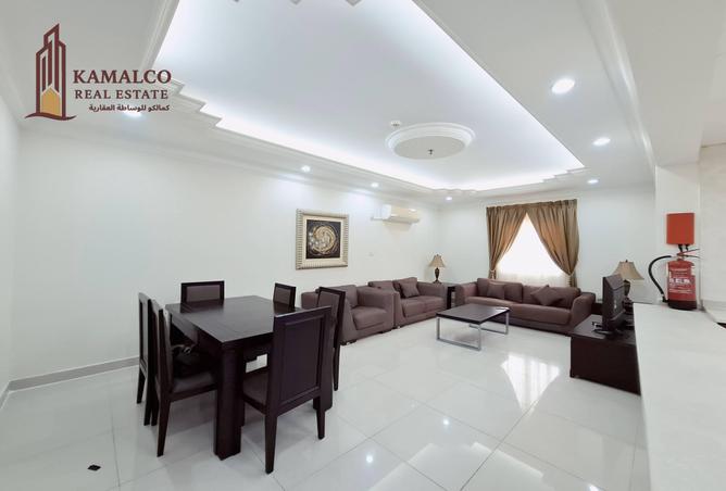 954060 - Property Image 2