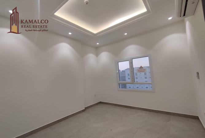 957188 - Property Image 3