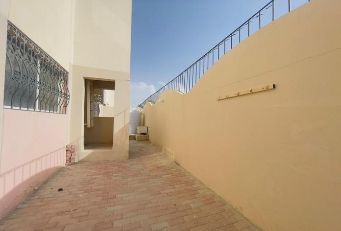 936642 - Property Image 3