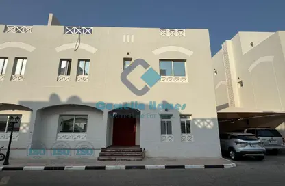 فيلا - 4 غرف نوم - 5 حمامات للايجار في شارع الوعب - الوعب - الدوحة