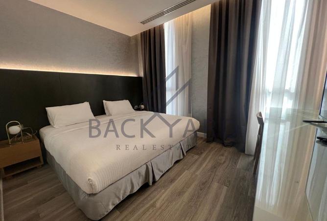 932670 - Property Image 2