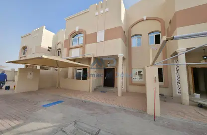 Villa - 5 Bedrooms - 5 Bathrooms for rent in Ain Khaled Villas - Ain Khaled - Doha