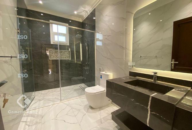 895373 - Property Image 3