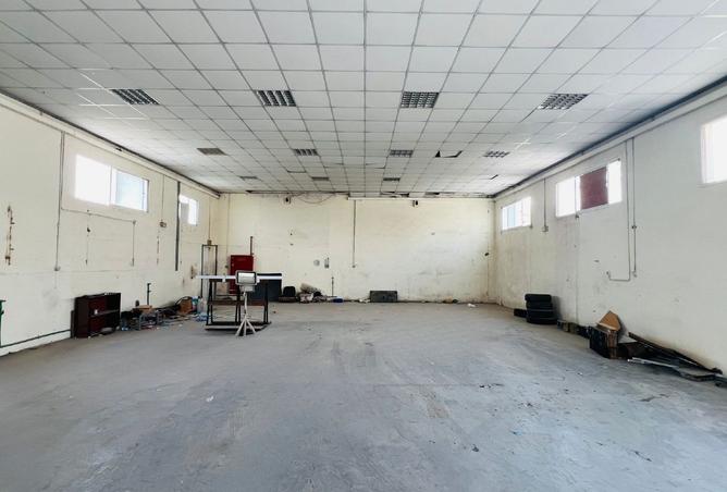 930766 - Property Image 3