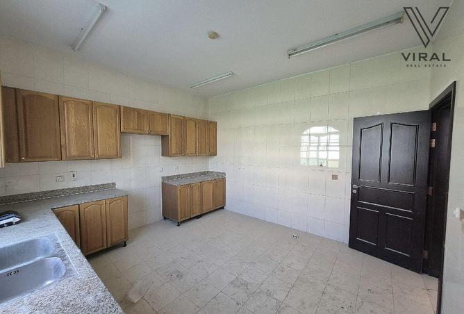 956973 - Property Image 3