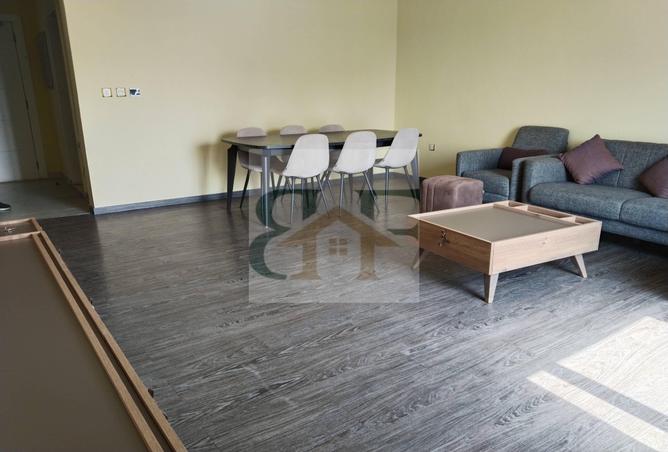 953236 - Property Image 3