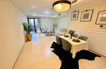 Apartment - 2 Bedrooms - 3 Bathrooms for rent in East Porto Drive - Porto Arabia - The Pearl Island - Doha