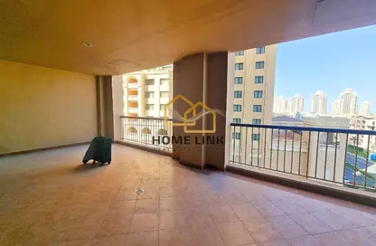 Apartment - 1 Bedroom - 2 Bathrooms for rent in East Porto Drive - Porto Arabia - The Pearl Island - Doha