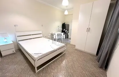 شقة - 1 حمام للايجار في سلاطة الجديدة - سلاطة - الدوحة