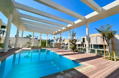 Apartment - 2 Bedrooms - 3 Bathrooms for sale in Gewan Island - The Pearl Island - Doha