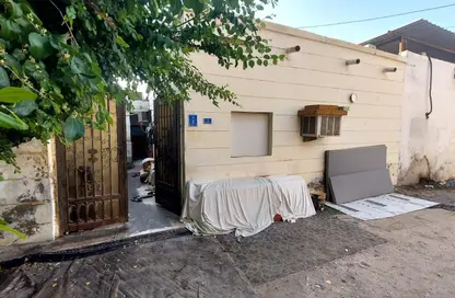 Townhouse - 5 Bedrooms - 2 Bathrooms for sale in Muaither North - Muaither Area - Doha