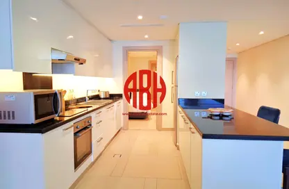 Apartment - 2 Bedrooms - 3 Bathrooms for rent in Abraj Bay - Abraj Quartiers - The Pearl Island - Doha