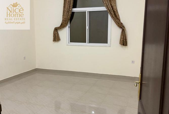 877963 - Property Image 2