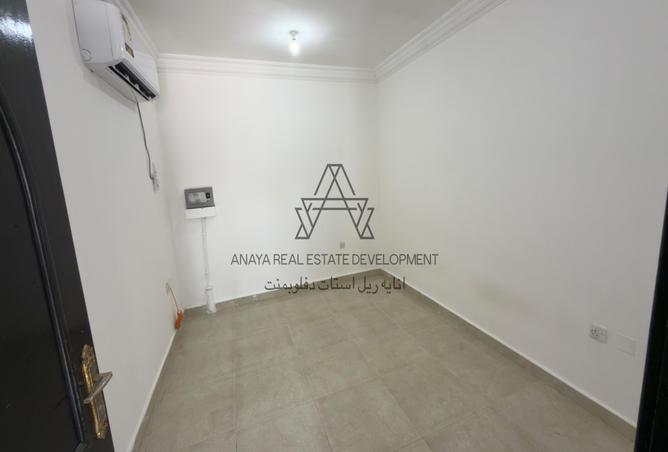 942605 - Property Main Image