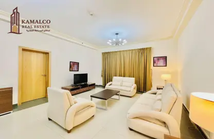 Apartment - 1 Bedroom - 2 Bathrooms for rent in Musheireb - Musheireb - Doha