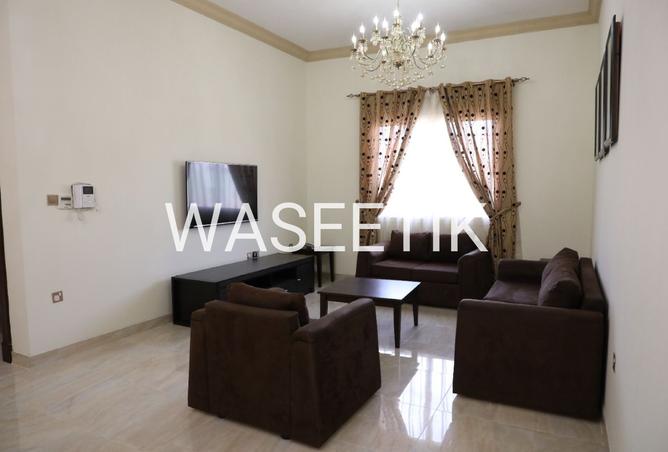 990400 - Property Image 3