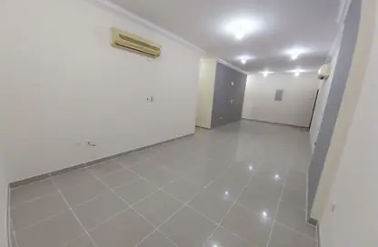 Apartment - 3 Bedrooms - 3 Bathrooms for rent in Al Jazeera Street - Fereej Bin Mahmoud North - Fereej Bin Mahmoud - Doha Apartment - 3 Bedrooms - 3 Bathrooms for rent in Al Jazeera Street - Fereej Bin Mahmoud North - Fereej Bin Mahmoud - Doha