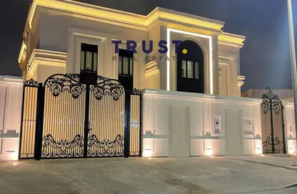 Villa - 7+ Bedrooms - 7+ Bathrooms for sale in Onaiza - Onaiza - Doha