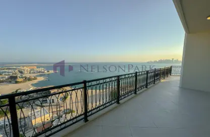 Penthouse - 3 Bedrooms - 5 Bathrooms for rent in Floresta Gardens - Floresta Gardens - The Pearl Island - Doha